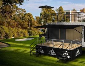 阿迪达斯Adidas品牌集装箱移动展厅